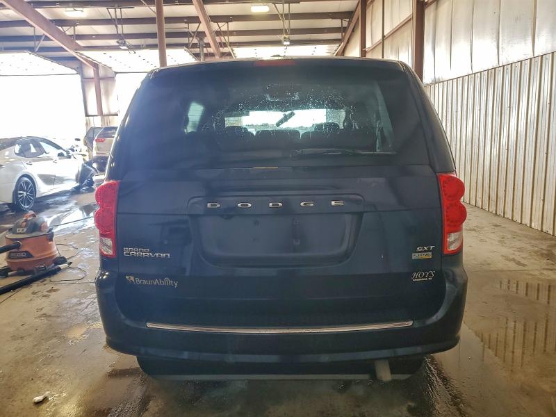 Photo 6 from auction – 2016 DODGE GRAND CARA with VIN 2C4RDGCG3GR234601