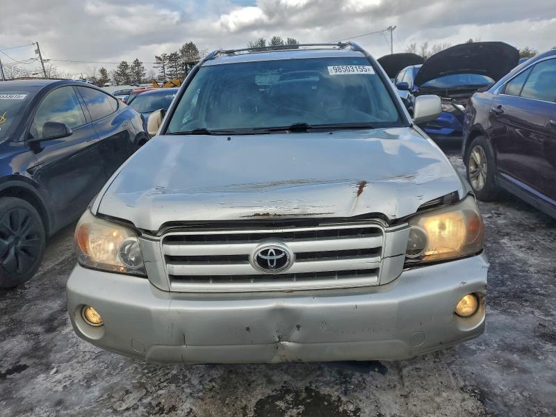Photo 5 from auction – 2006 TOYOTA HIGHLANDER with VIN JTEEP21AX60157169