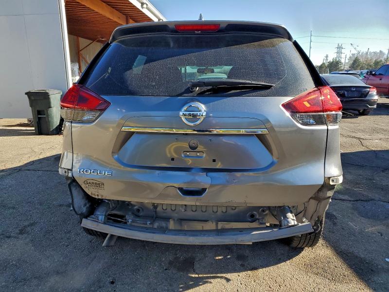 Photo 6 from auction – 2017 NISSAN ROGUE S with VIN KNMAT2MT4HP504811