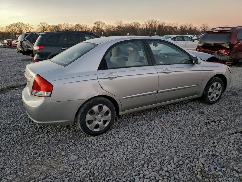 Photo 3 from auction – 2008 KIA SPECTRA EX with VIN KNAFE121385497502