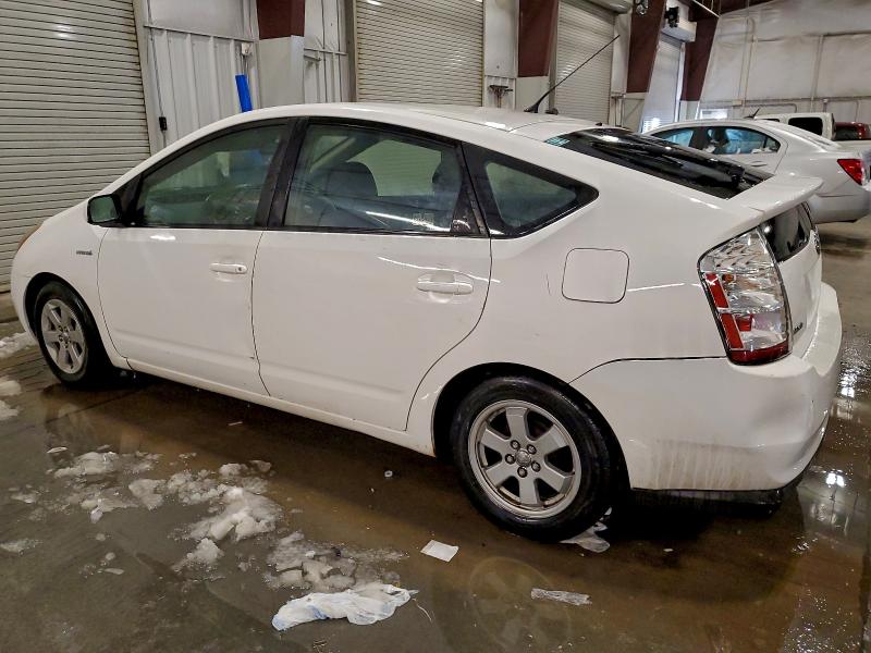 Photo 2 from auction – 2007 TOYOTA PRIUS with VIN JTDKB20U977590900