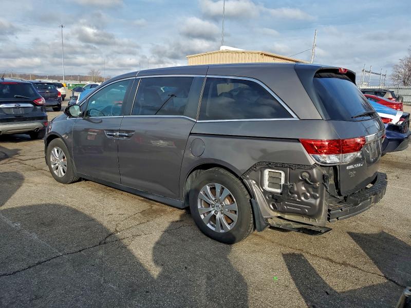 Photo 2 from auction – 2017 HONDA ODYSSEY EX with VIN 5FNRL5H62HB008991