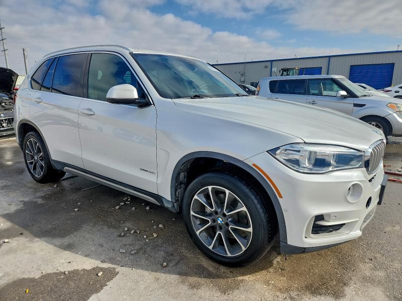 Фото 4 с аукциона – 2018 BMW X5 с VIN 5UXKR2C51J0X09280
