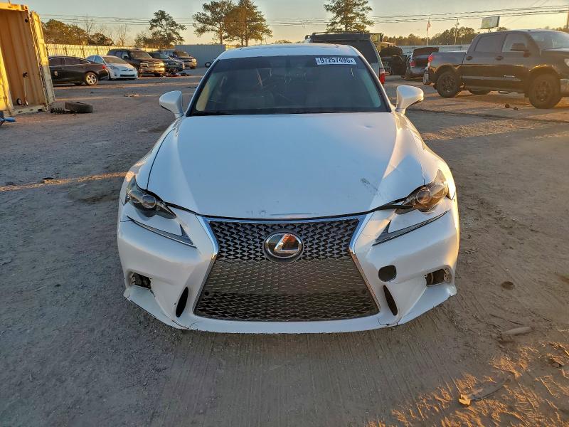 Photo 5 from auction – 2016 LEXUS IS 200T with VIN JTHBA1D20G5002530
