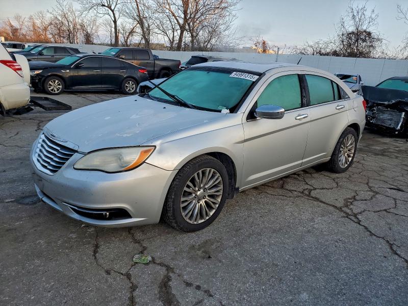 CHRYSLER 200 LIMITE 2012 with VIN 1C3CCBCG4CN162010 - Photo from auction