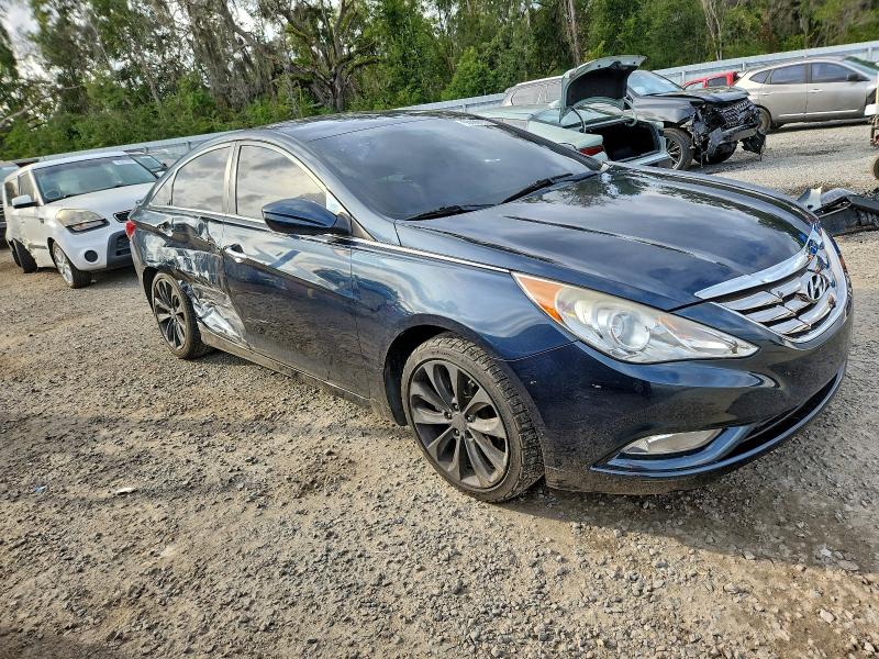 Photo 4 from auction – 2011 HYUNDAI SONATA SE with VIN 5NPEC4AC0BH246386