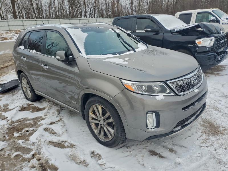 Photo 4 from auction – 2015 KIA SORENTO SX with VIN 5XYKWDA76FG582019