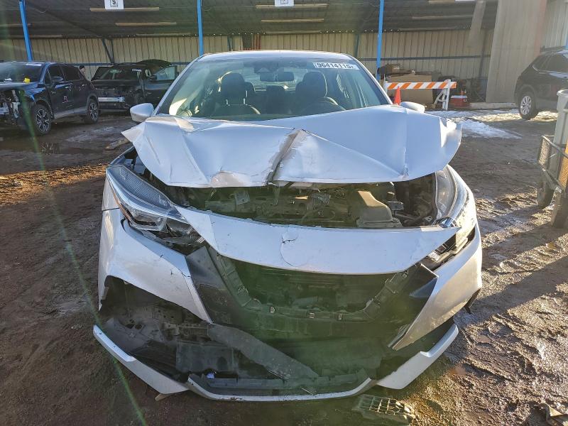 Zdjęcie 5 z aukcji – 2021 NISSAN VERSA z VIN 3N1CN8EV1ML852998