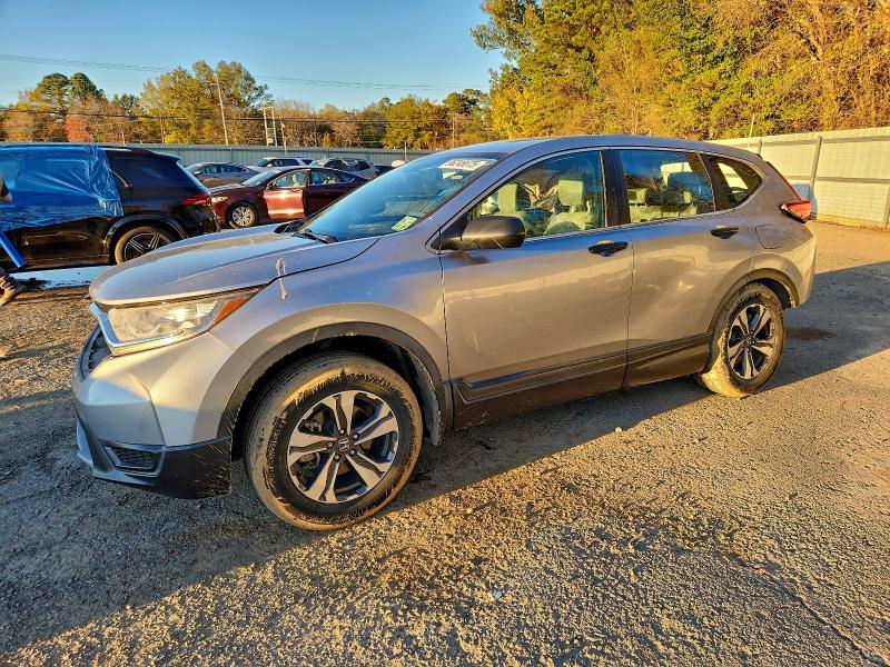 HONDA CR-V LX 2017 with VIN 7FARW5H38HE008592 - Photo from auction