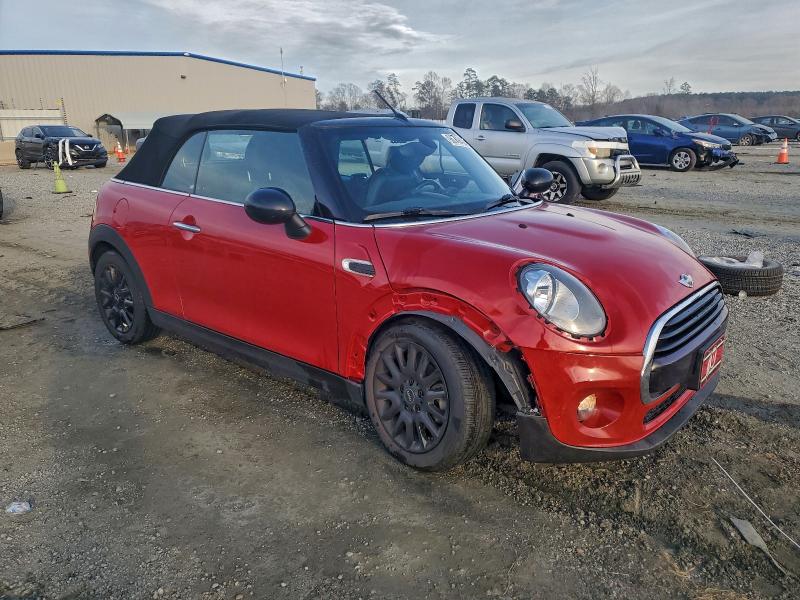 Photo 4 from auction – 2018 MINI COOPER with VIN WMWWG5C5XJ3D01384