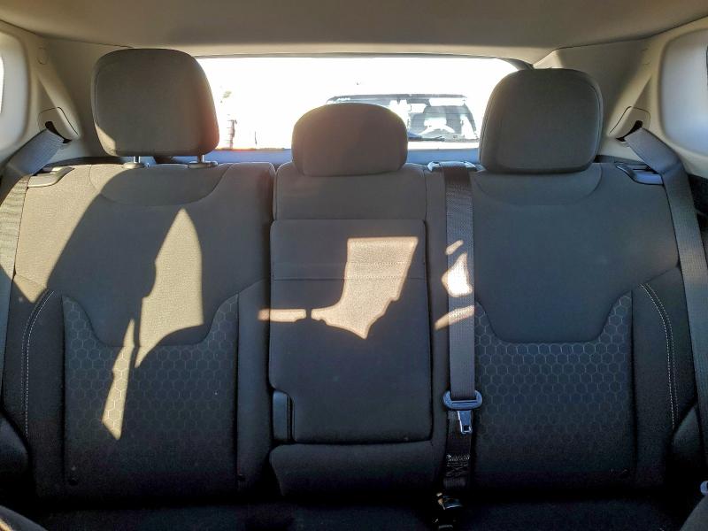 Photo 10 from auction – 2018 JEEP COMPASS SP with VIN 3C4NJDAB9JT423531