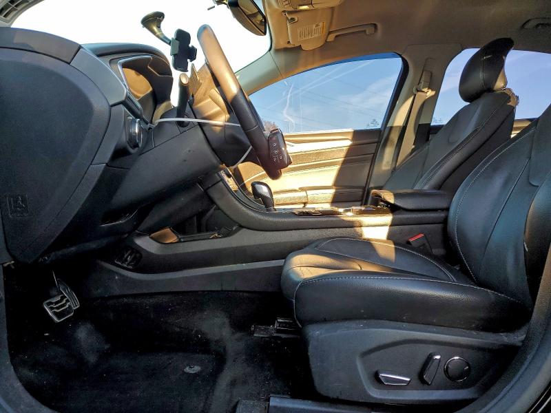 Photo 7 from auction – 2016 FORD FUSION TIT with VIN 3FA6P0K98GR118105