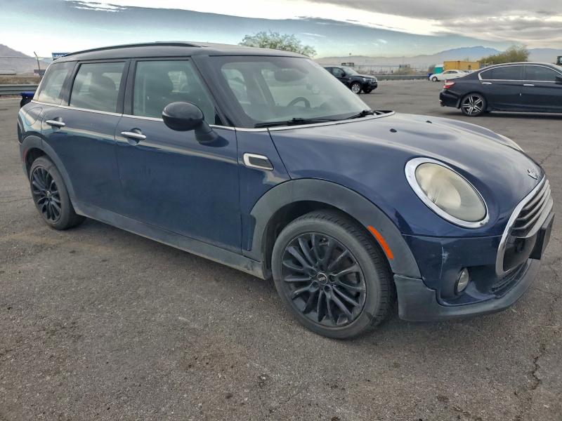 Photo 4 from auction – 2016 MINI COOPER CLU with VIN WMWLN5C54G2E29501