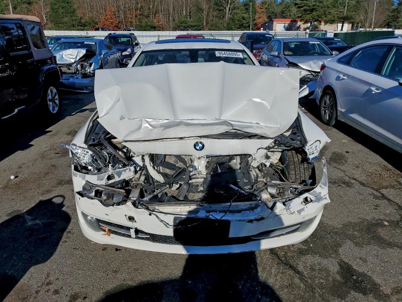 Photo 5 from auction – 2013 BMW 528 XI with VIN WBAXH5C59DDW13127