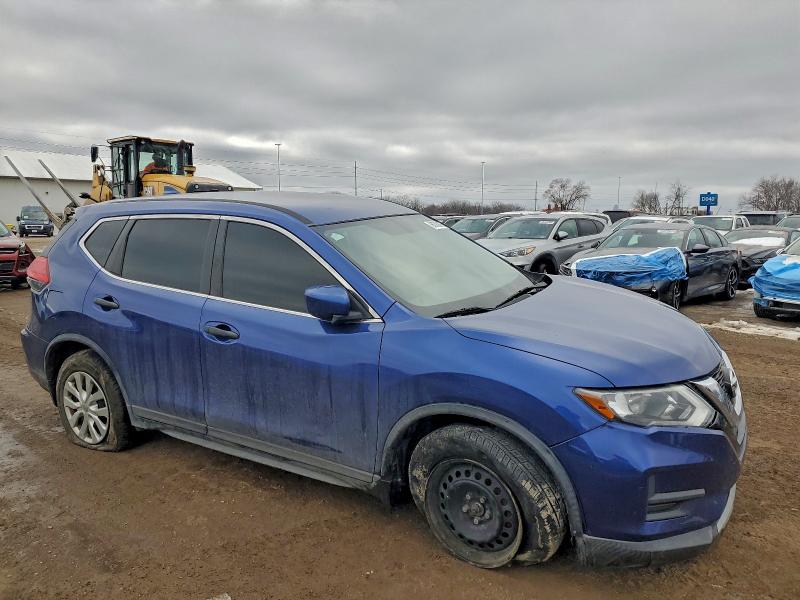 Photo 4 from auction – 2017 NISSAN ROGUE S with VIN KNMAT2MT2HP527536