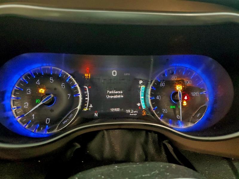 Photo 9 from auction – 2018 CHRYSLER PACIFICA T with VIN 2C4RC1EG9JR330284