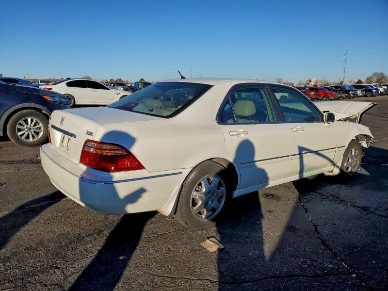 Photo 3 from auction – 2002 ACURA 3.5RL with VIN JH4KA96532C010714