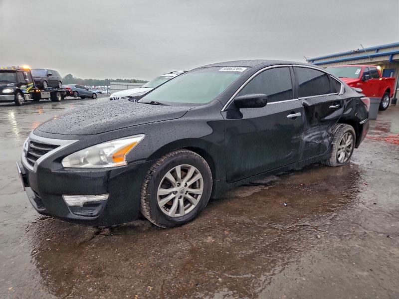 NISSAN ALTIMA 2.5 2014 with VIN 1N4AL3AP2EN236822 - Photo from auction