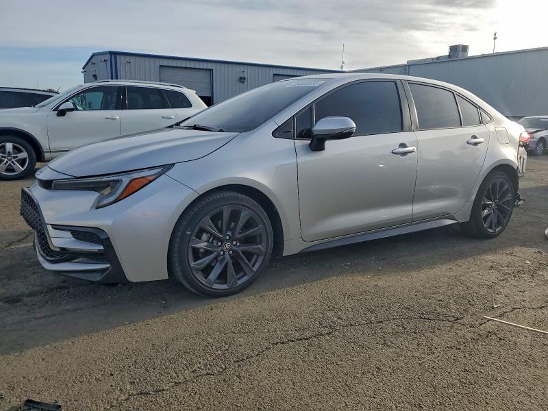 TOYOTA COROLLA LE 2023 with VIN JTDBCMFE0PJ012258 - Photo from auction