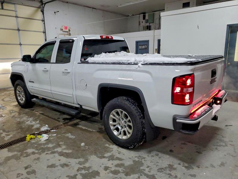 Foto 2 de la subasta – 2016 GMC SIERRA con VIN 1GTV2LEC7GZ219743