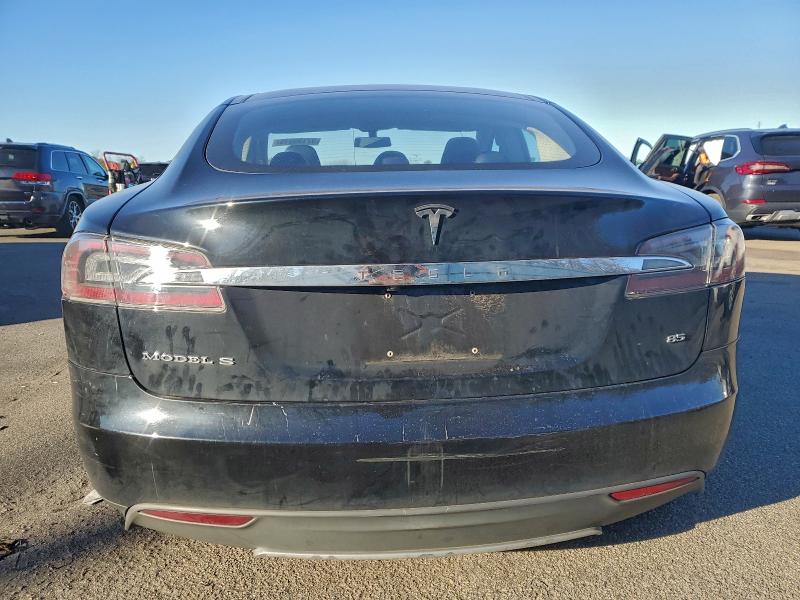 Photo 6 from auction – 2014 TESLA MODEL S with VIN 5YJSA1H13EFP52308