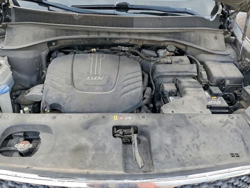 Photo 12 from auction – 2017 KIA SORENTO LX with VIN 5XYPGDA51HG334376