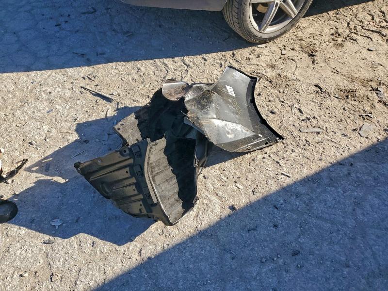Фото 12 с аукциона – 2026 TOYOTA COROLLA LE с VIN 5YFB4MDE4TP365463