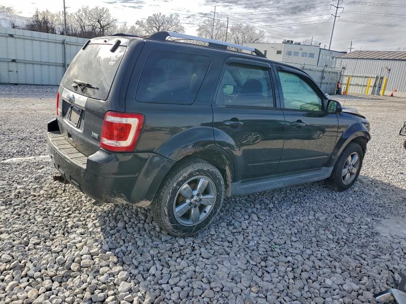 Photo 3 from auction – 2011 FORD ESCAPE LIM with VIN 1FMCU9EG9BKC29081