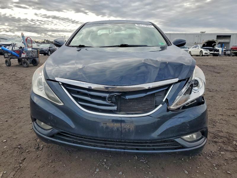 Photo 5 from auction – 2013 HYUNDAI SONATA GLS with VIN 5NPEB4AC3DH550057