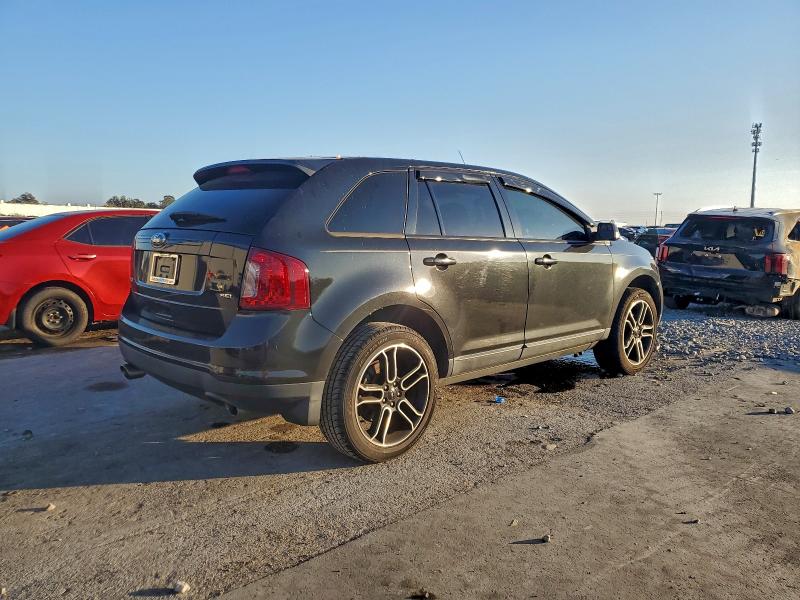 Photo 3 from auction – 2013 FORD EDGE SEL with VIN 2FMDK3JC5DBE06331