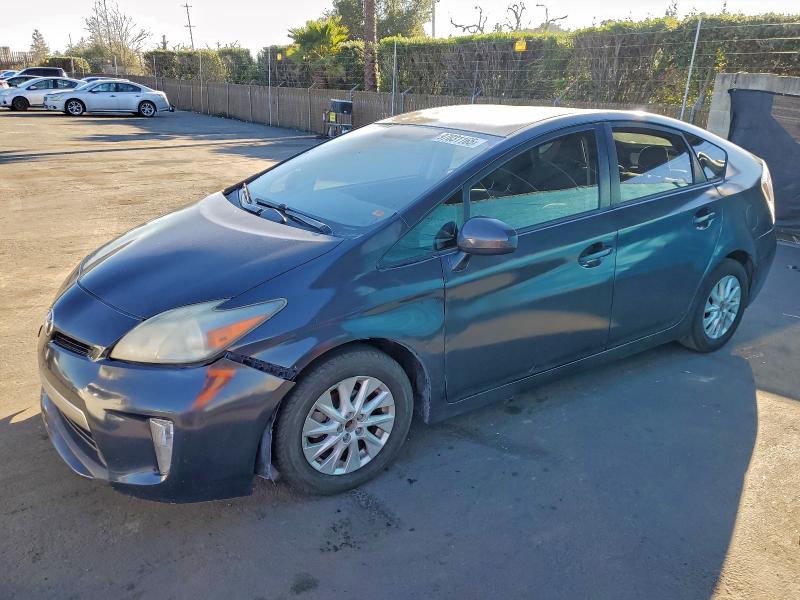 TOYOTA PRIUS PLUG 2014 with VIN JTDKN3DP6E3053844 - Photo from auction