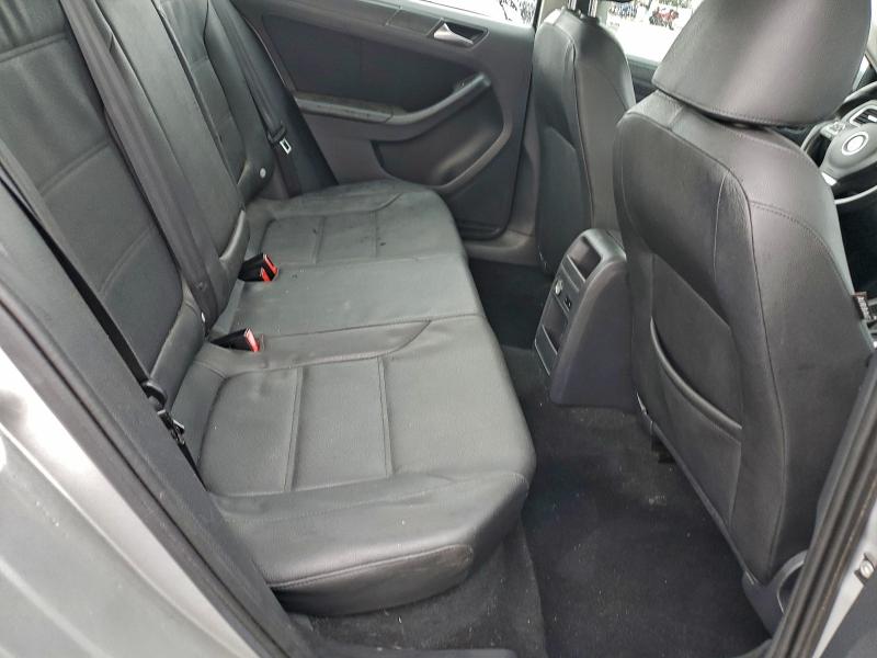 Photo 10 from auction – 2012 VOLKSWAGEN JETTA SE with VIN 3VWDP7AJXCM323970