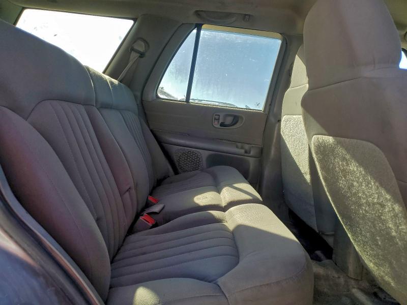 Photo 11 from auction – 2004 CHEVROLET BLAZER with VIN 1GNDT13X74K138384