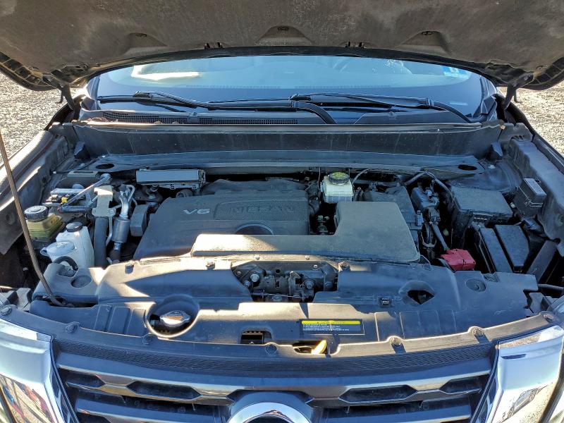 Photo 12 from auction – 2017 NISSAN PATHFINDER with VIN 5N1DR2MM7HC684003