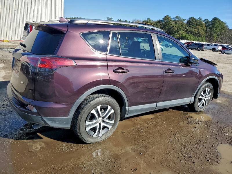 Photo 3 from auction – 2017 TOYOTA RAV4 LE with VIN 2T3ZFREV8HW365158