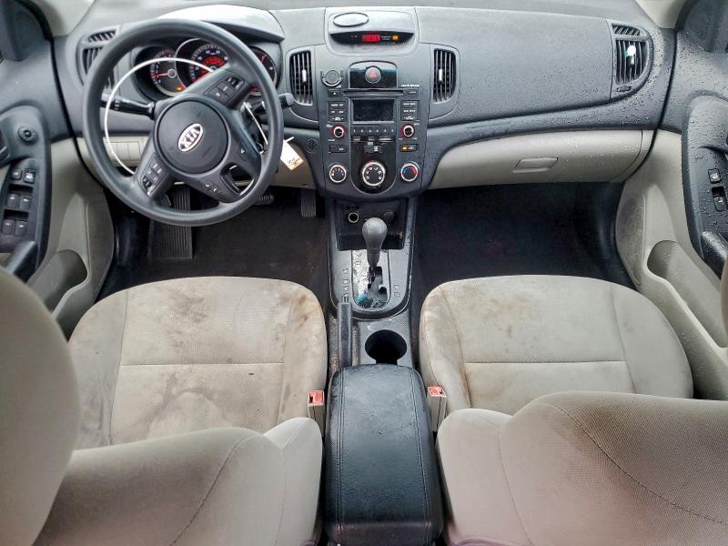 Photo 8 from auction – 2010 KIA FORTE EX with VIN KNAFU4A22A5809331
