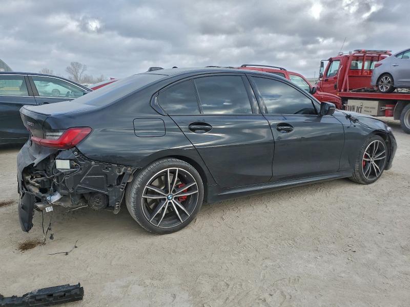 Photo 3 from auction – 2023 BMW 330I with VIN 3MW69FF01P8D31502