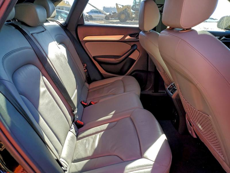 Photo 11 from auction – 2018 AUDI Q3 PREMIUM with VIN WA1JCCFS5JR006566