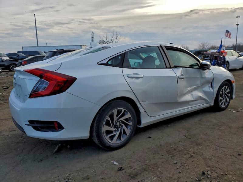 Photo 3 from auction – 2017 HONDA CIVIC EX with VIN 19XFC2F76HE076679