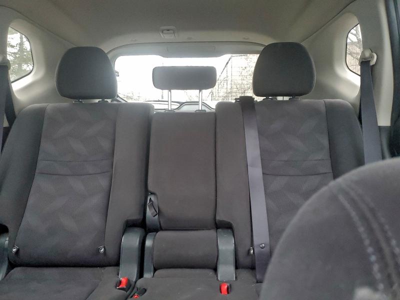 Photo 10 from auction – 2015 NISSAN ROGUE S with VIN KNMAT2MV6FP568492