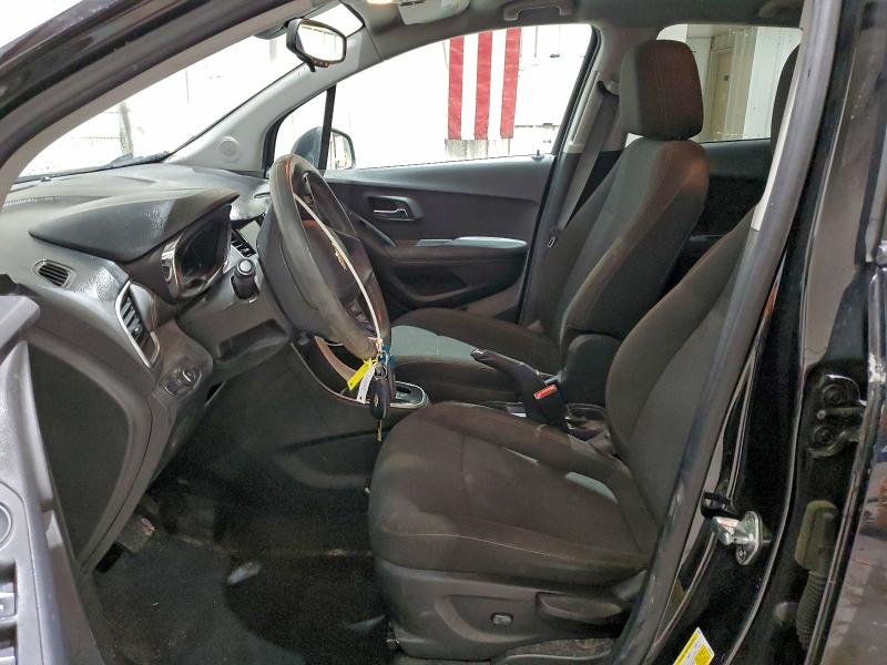 Photo 7 from auction – 2020 CHEVROLET TRAX LS with VIN KL7CJKSBXLB022808