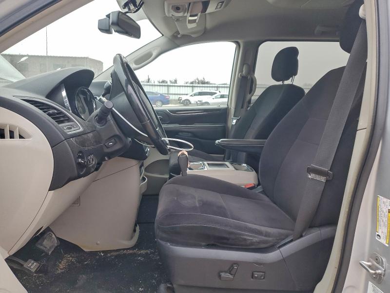 Photo 7 from auction – 2011 CHRYSLER TOWN & COU with VIN 2A4RR5DG5BR739336