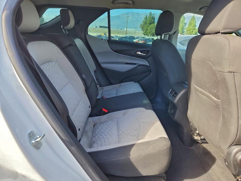Photo 10 from auction – 2018 CHEVROLET EQUINOX LS with VIN 2GNAXHEV7J6117318