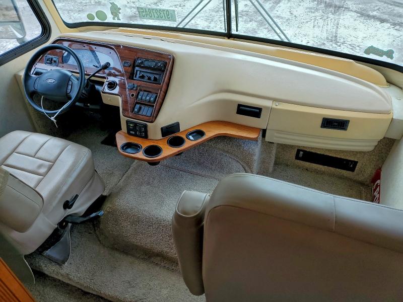 Photo 5 from auction – 2004 GULS MOTOR HOME with VIN 1FCNF53S630A05058