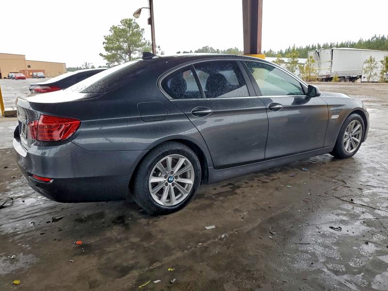 Photo 3 from auction – 2016 BMW 528 XI with VIN WBA5A7C51GG642244