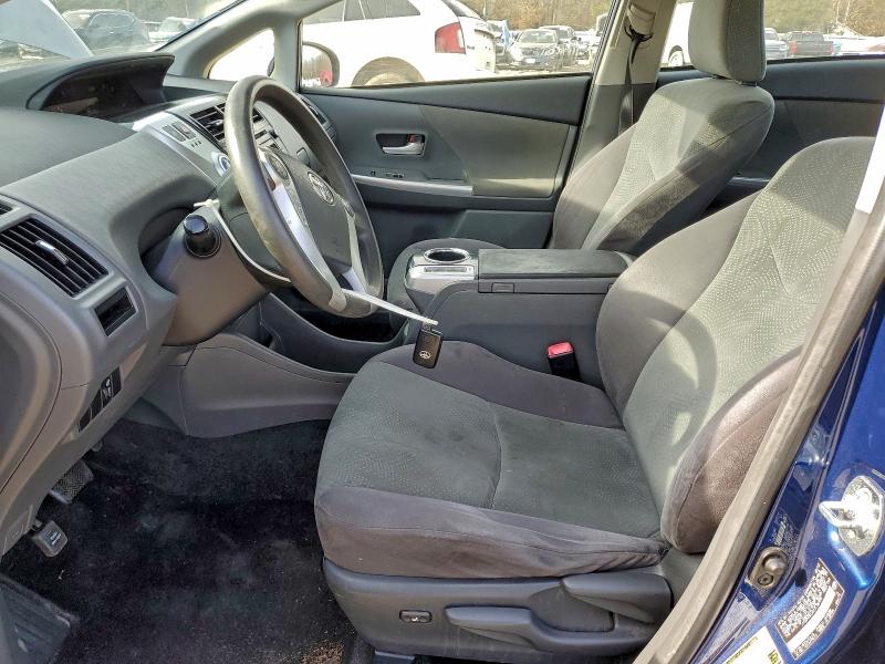 Photo 7 from auction – 2012 TOYOTA PRIUS V with VIN JTDZN3EU4C3138729