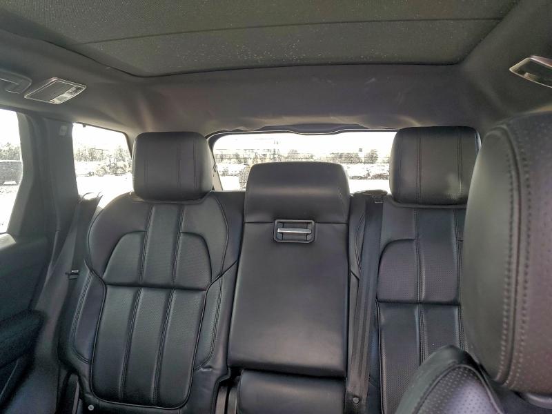 Photo 10 from auction – 2016 LAND ROVER RANGE ROVE with VIN SALWR2VF6GA556495