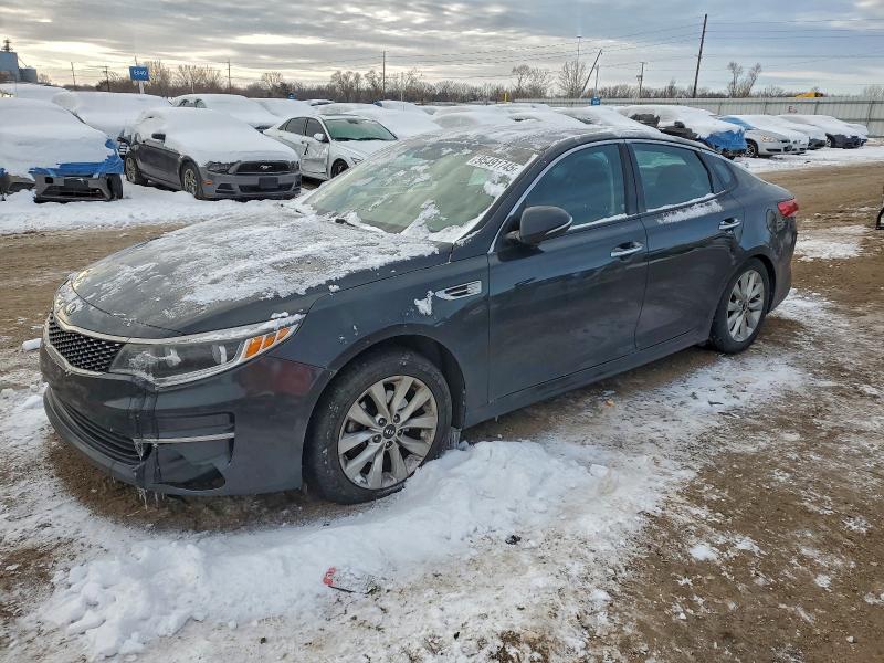 KIA OPTIMA EX 2016 with VIN 5XXGU4L35GG095910 - Photo from auction