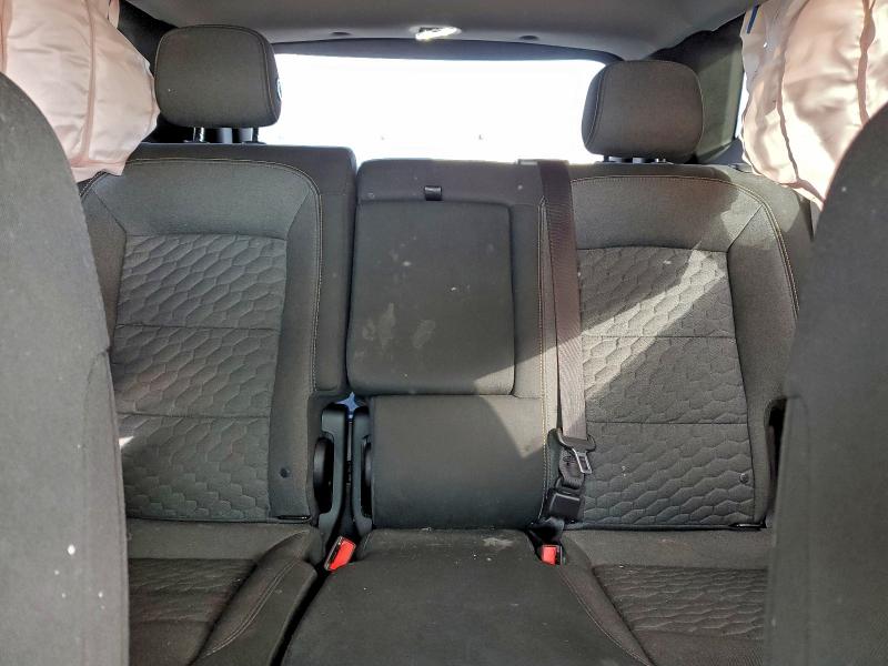 Photo 10 from auction – 2019 CHEVROLET EQUINOX LT with VIN 2GNAXTEV4K6241051