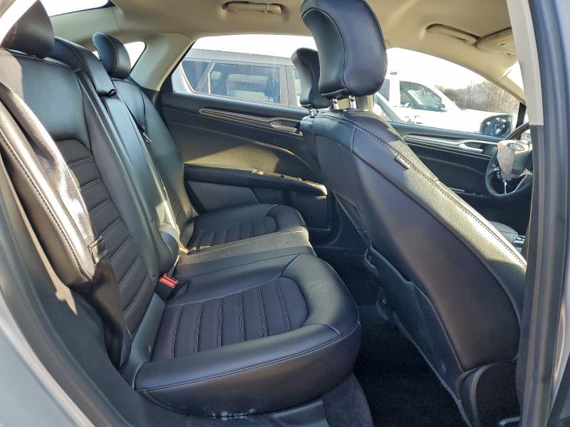 Photo 10 from auction – 2017 FORD FUSION SE with VIN 3FA6P0H77HR390720